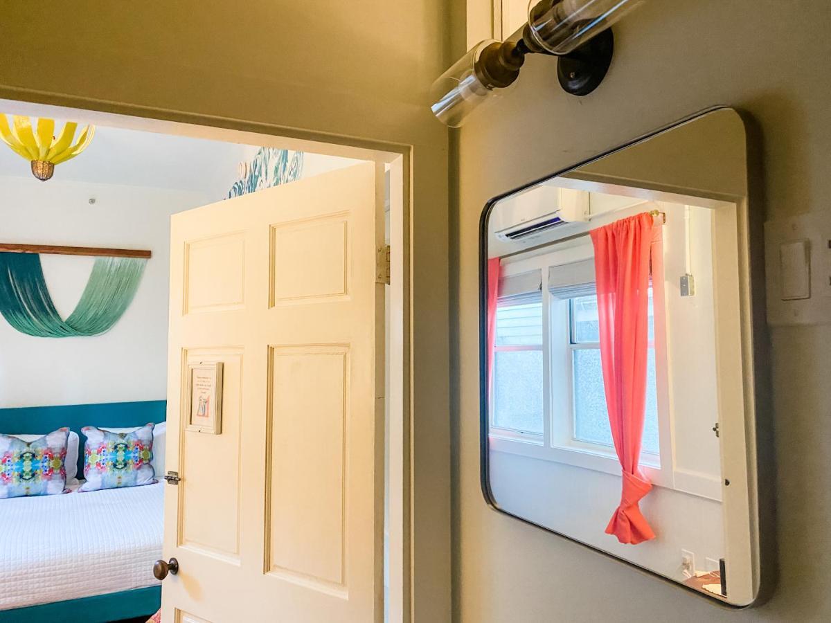 Bed and Breakfast Marreros Guest Mansion - Adult Only Ки-Уэст Экстерьер фото